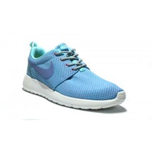Кроссовки женские Nike Roshe Run на каждый день небесно-голубые светлые